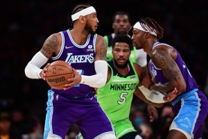 开云登录入口-22湖人有14名球员在下一赛季未能留在NBA 创1950年以来联盟纪录